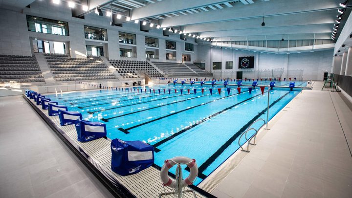 Notranjost Olimpijskega bazena Koper